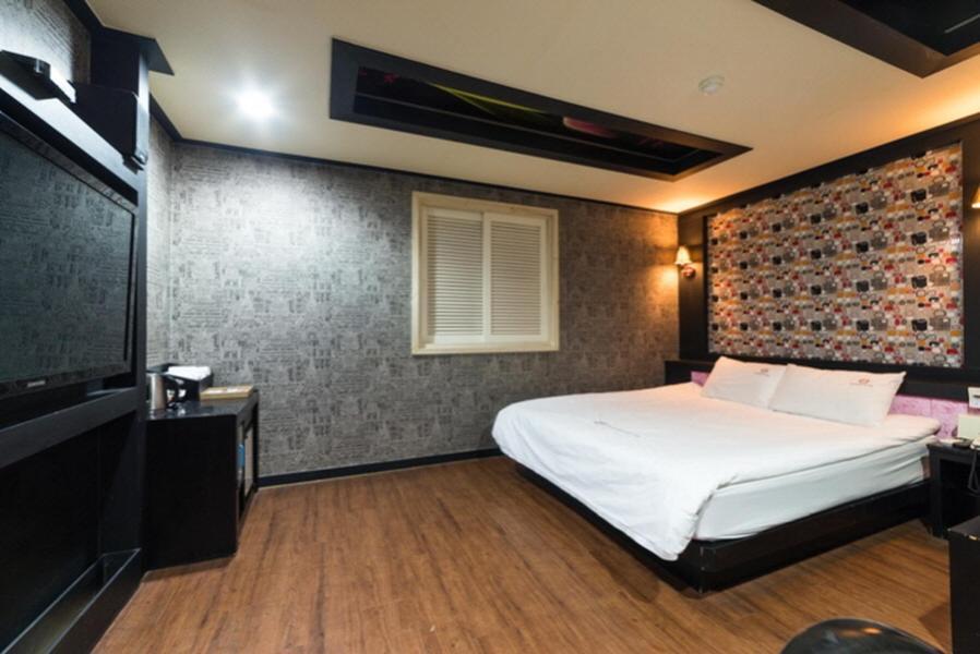 Show Hotel Haeundae Pusan Zewnętrze zdjęcie
