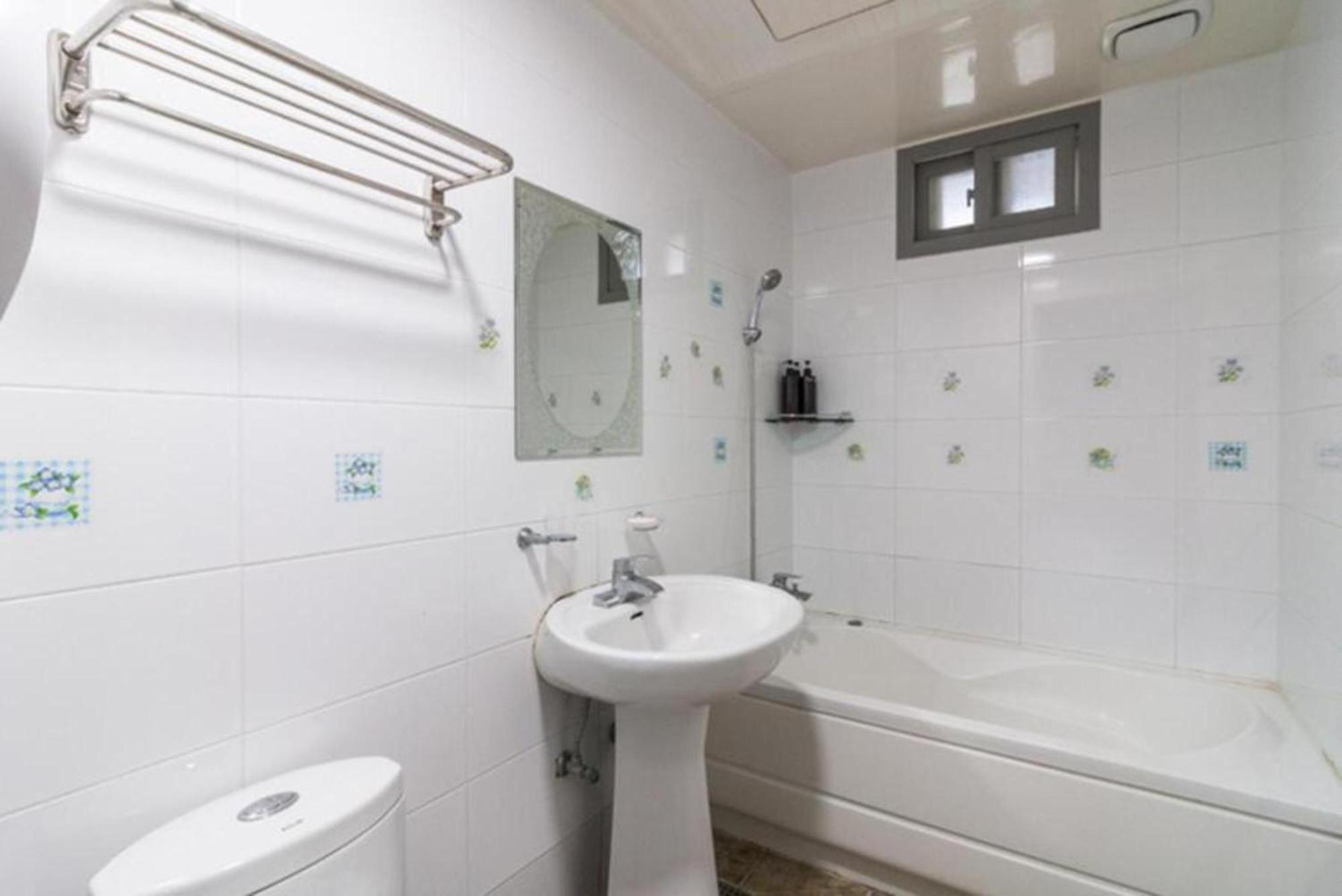 Show Hotel Haeundae Pusan Zewnętrze zdjęcie