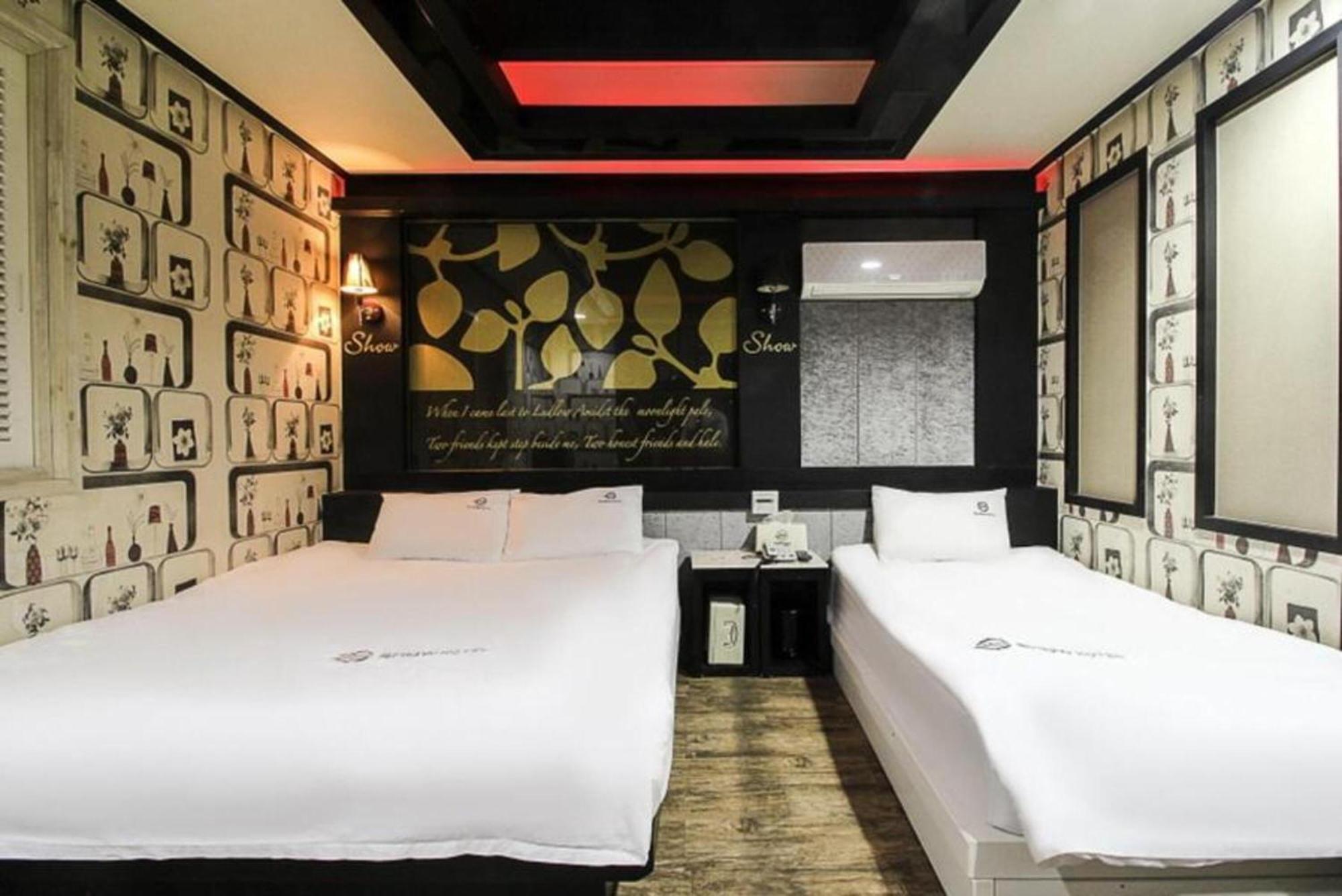 Show Hotel Haeundae Pusan Zewnętrze zdjęcie